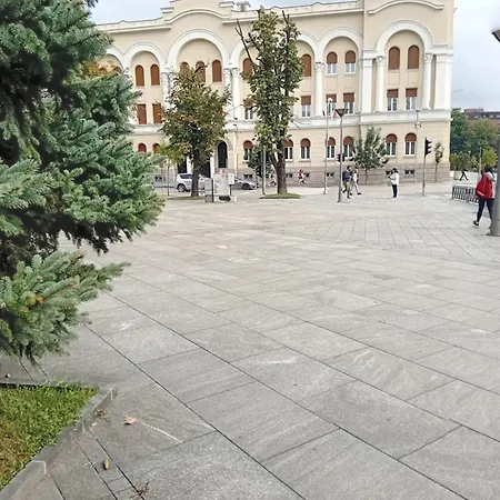 Centar アパート *